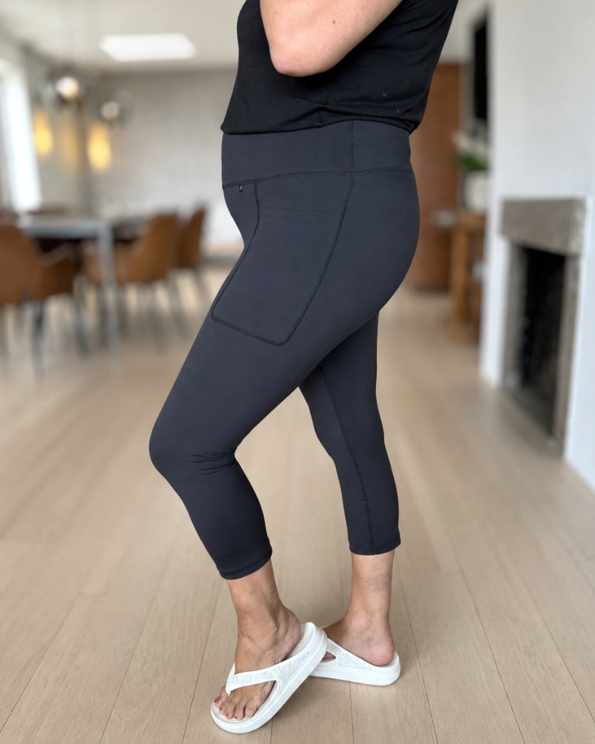 Capri Leggings