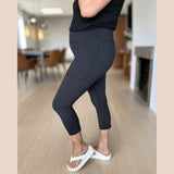 Capri Leggings